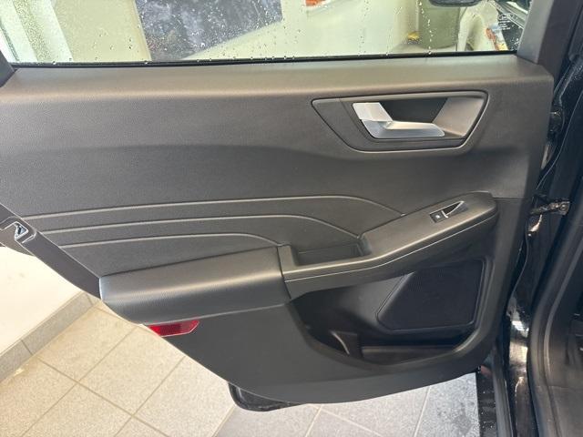 used 2023 Ford Escape car, priced at $26,224