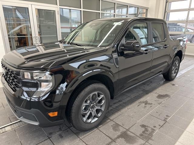new 2025 Ford Maverick car, priced at $37,074