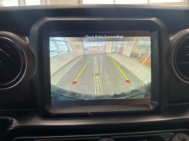 used 2021 Jeep Wrangler Unlimited car, priced at $23,195