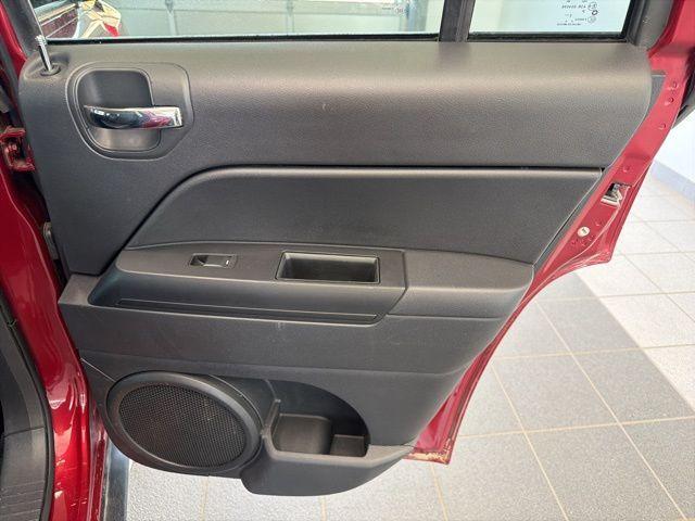 used 2015 Jeep Compass car, priced at $8,800