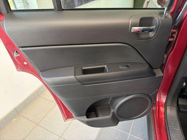 used 2015 Jeep Compass car, priced at $8,800