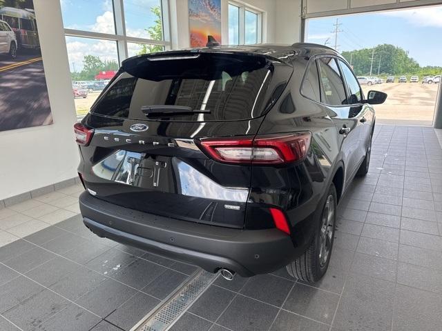 new 2025 Ford Escape car, priced at $34,200