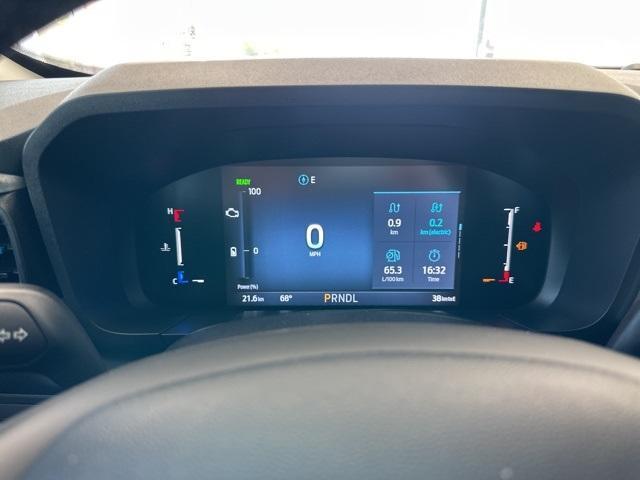 new 2025 Ford Maverick car, priced at $33,684