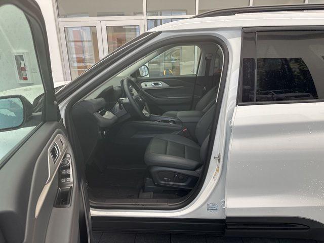 new 2026 Ford Explorer car, priced at $48,227