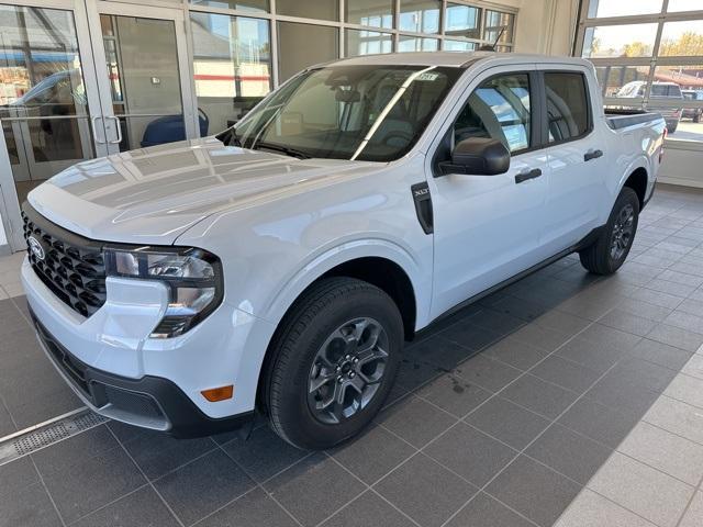 new 2025 Ford Maverick car, priced at $32,546