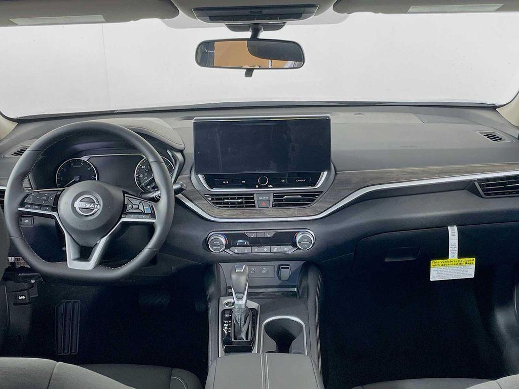 new 2025 Nissan Altima car, priced at $30,931