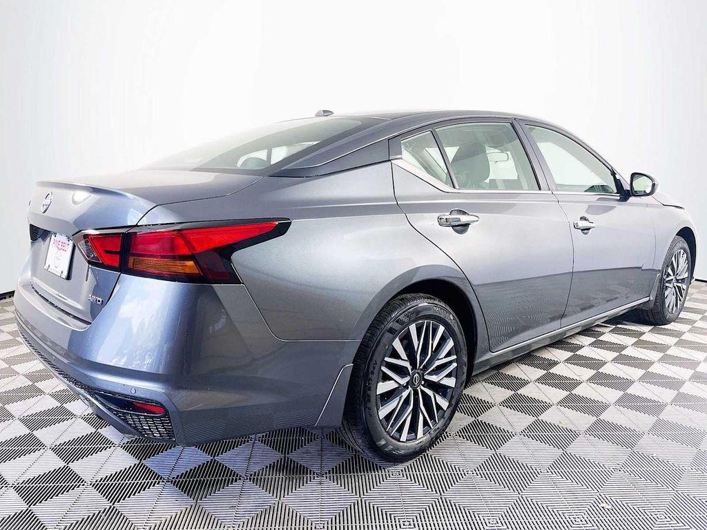 new 2025 Nissan Altima car, priced at $30,931