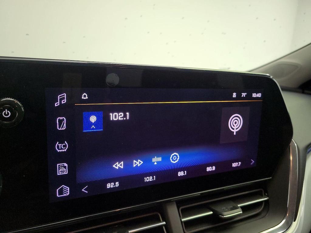 used 2025 Chevrolet Trax car, priced at $22,998