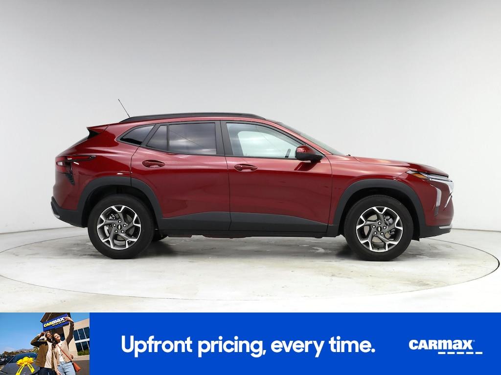 used 2025 Chevrolet Trax car, priced at $22,998