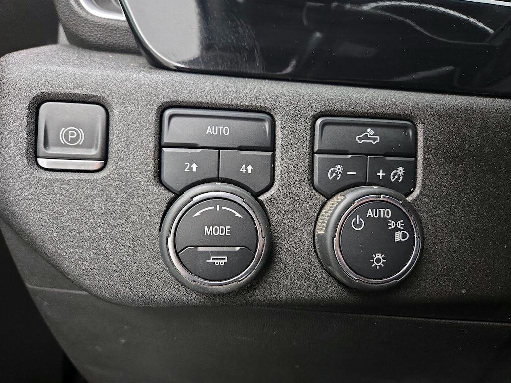 used 2022 Chevrolet Silverado 1500 car, priced at $30,998