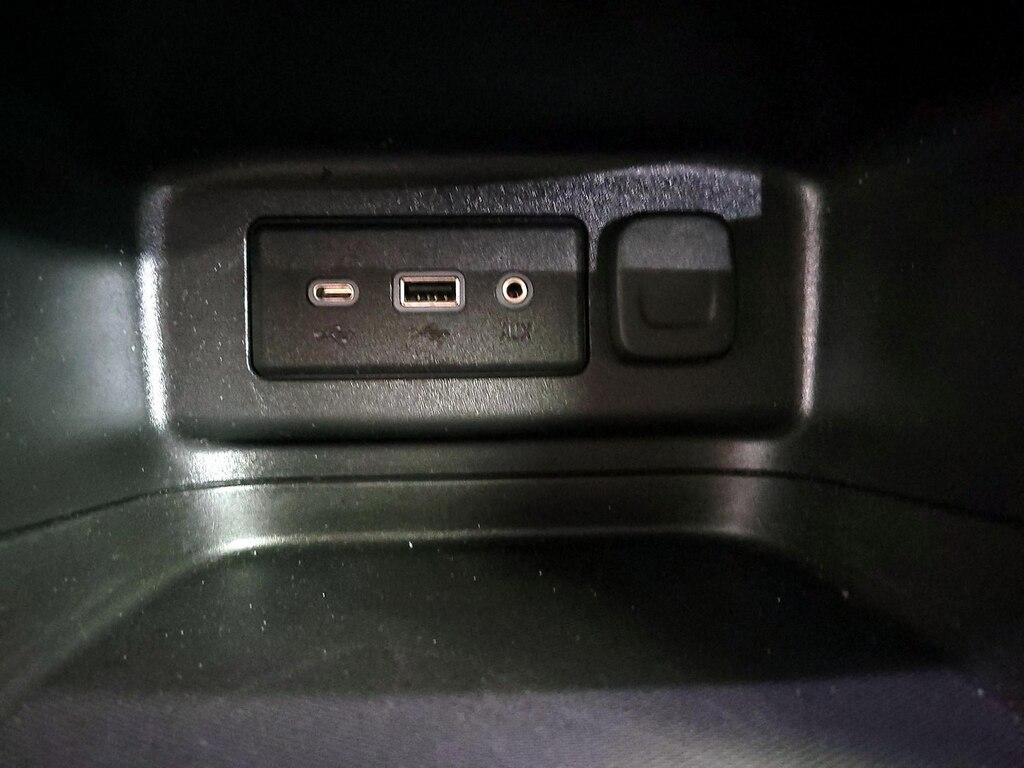 used 2021 Chevrolet Equinox car, priced at $18,998