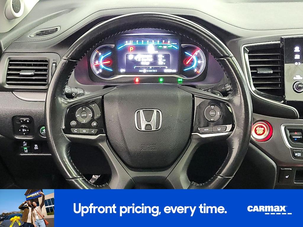 used 2021 Honda Pilot car, priced at $27,998