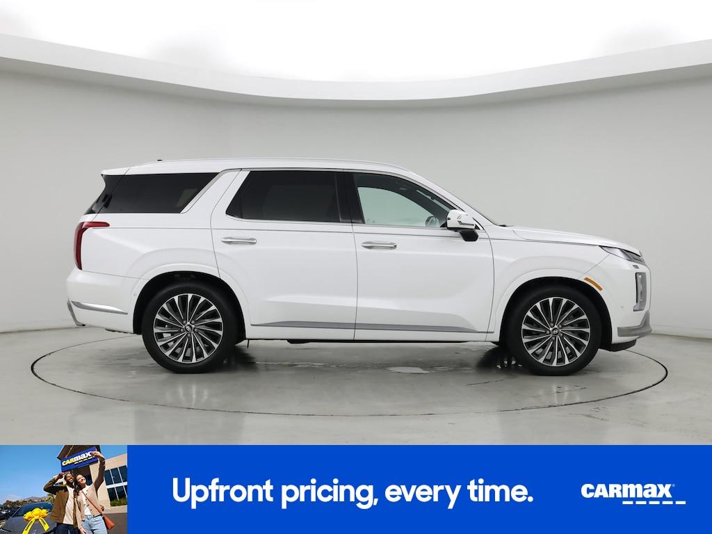 used 2024 Hyundai Palisade car, priced at $44,998