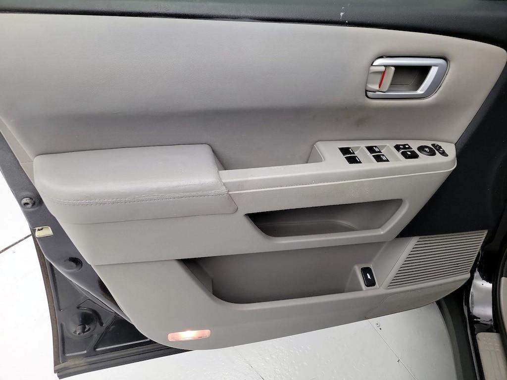 used 2014 Honda Pilot car, priced at $26,998