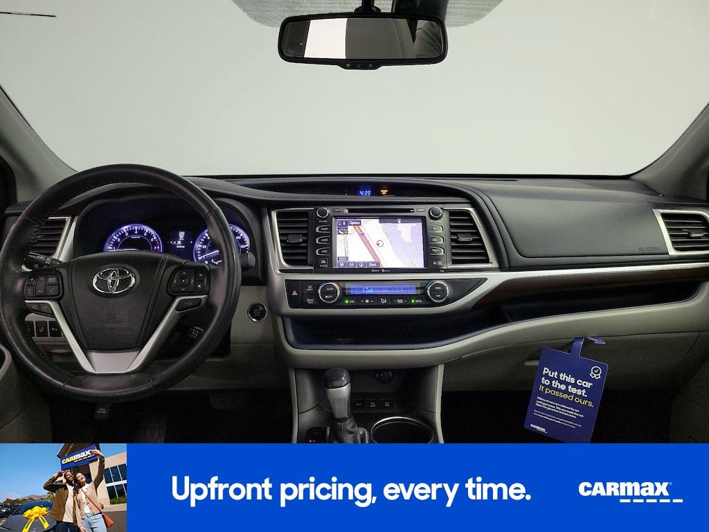 used 2015 Toyota Highlander car, priced at $20,998