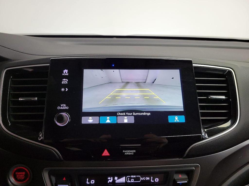 used 2022 Honda Pilot car, priced at $27,998