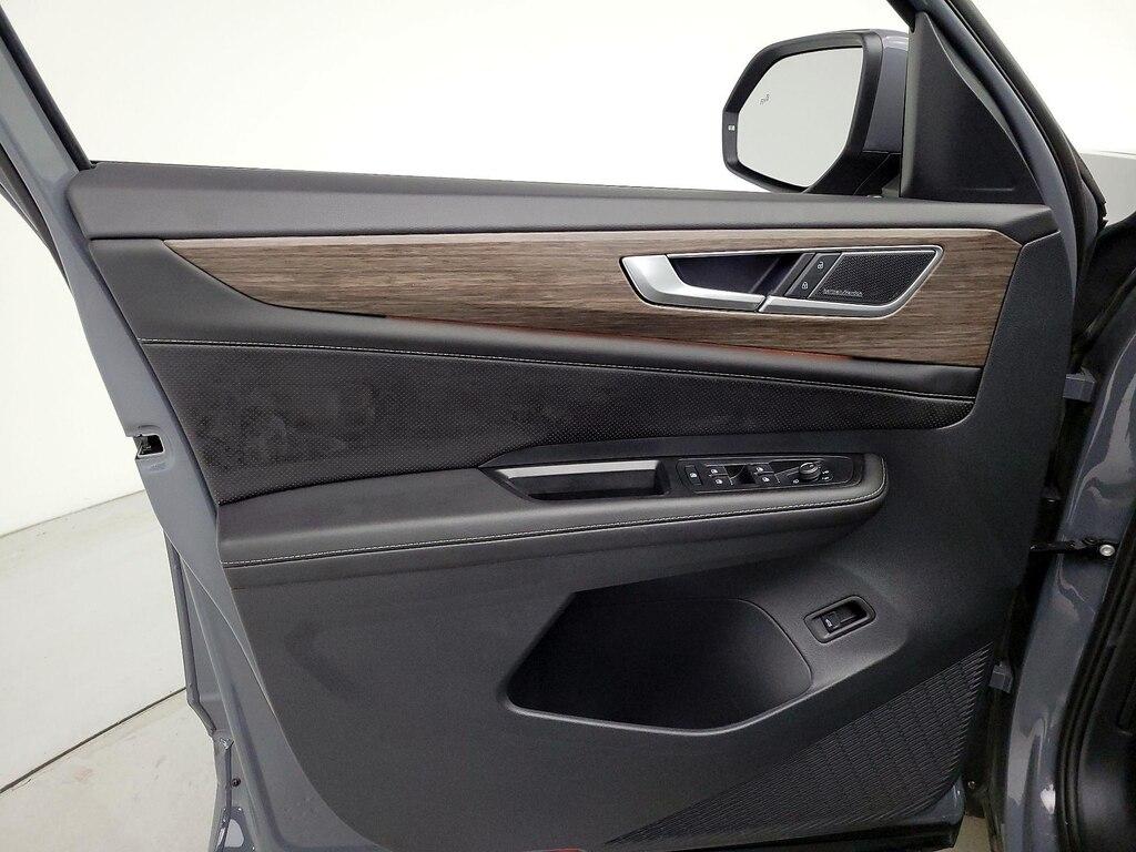 used 2026 Volkswagen Atlas car, priced at $46,998