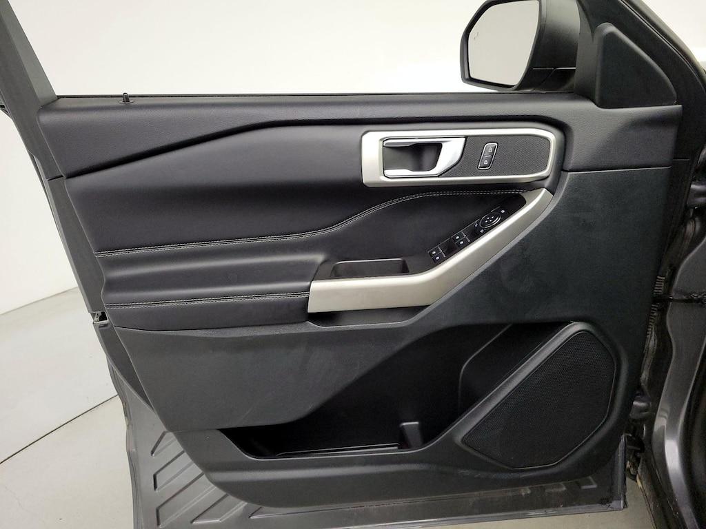 used 2023 Ford Explorer car, priced at $29,998