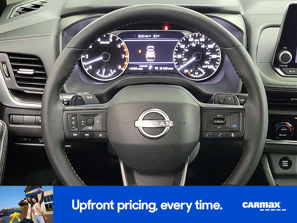 used 2025 Nissan Rogue car, priced at $25,998