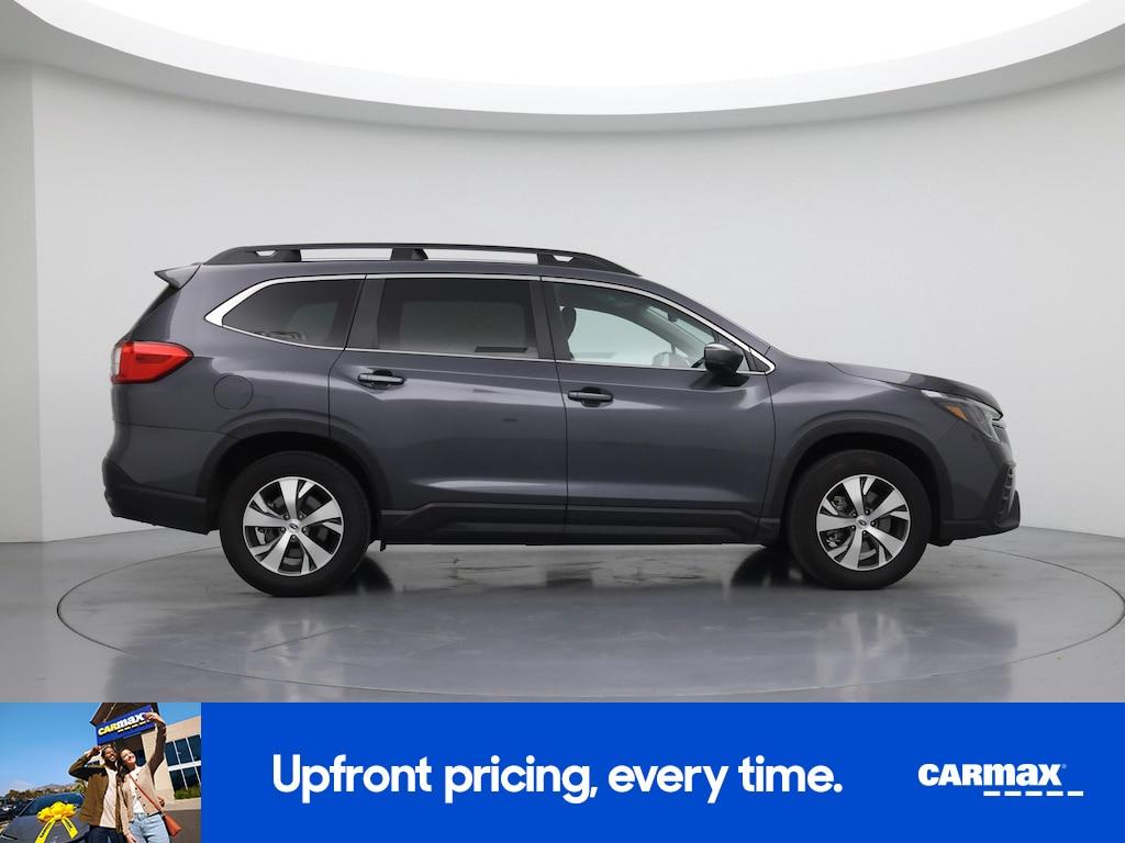 used 2025 Subaru Ascent car, priced at $32,998