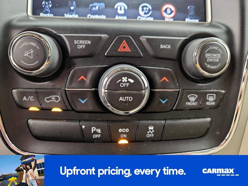 used 2014 Jeep Grand Cherokee car, priced at $15,998