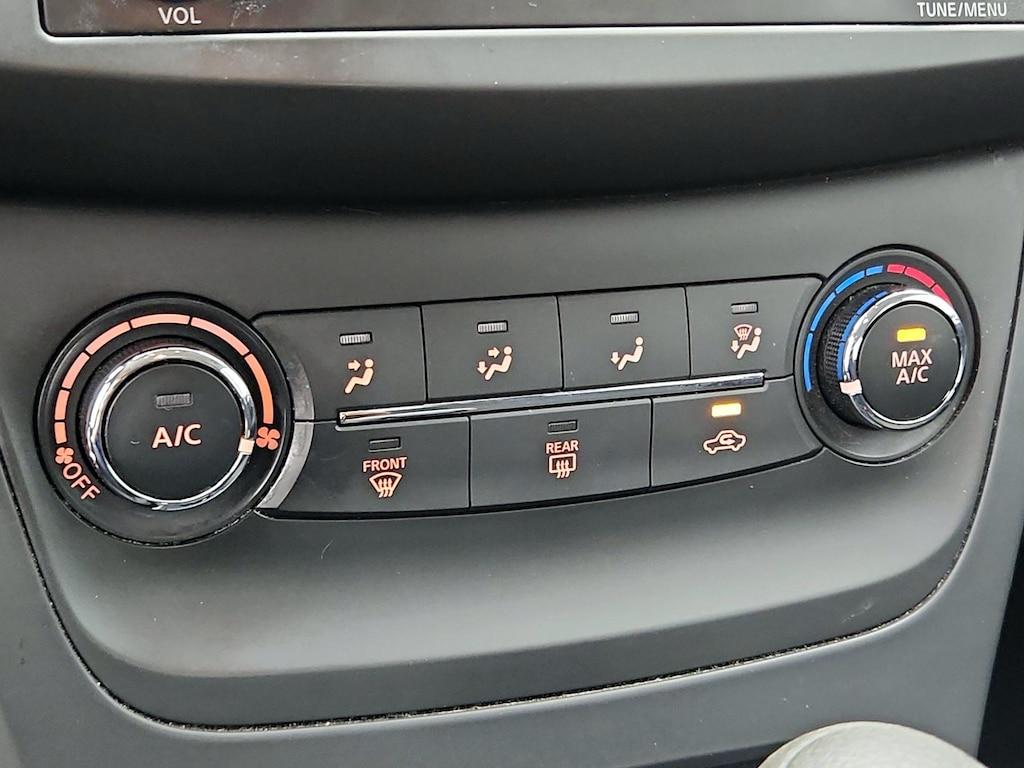 used 2016 Nissan Sentra car, priced at $13,998