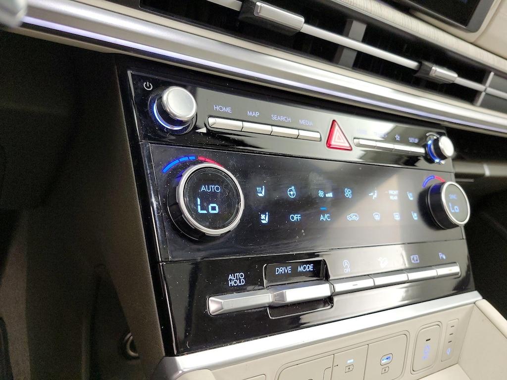used 2024 Hyundai Santa Fe car, priced at $36,998
