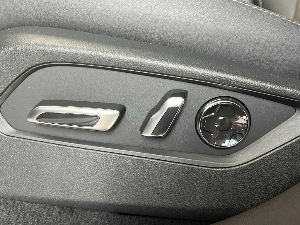new 2026 Acura RDX car, priced at $49,750