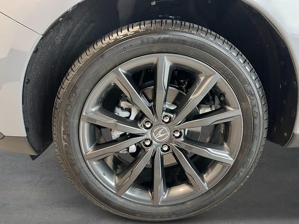 new 2026 Acura RDX car, priced at $52,750