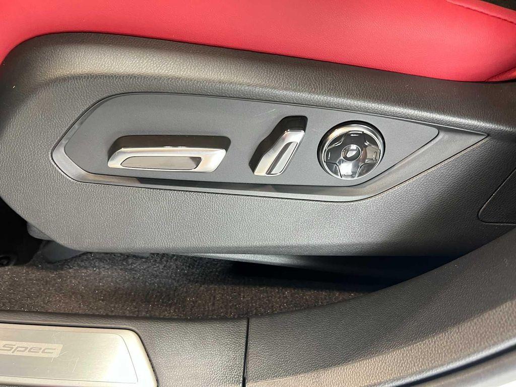 new 2026 Acura RDX car, priced at $52,750