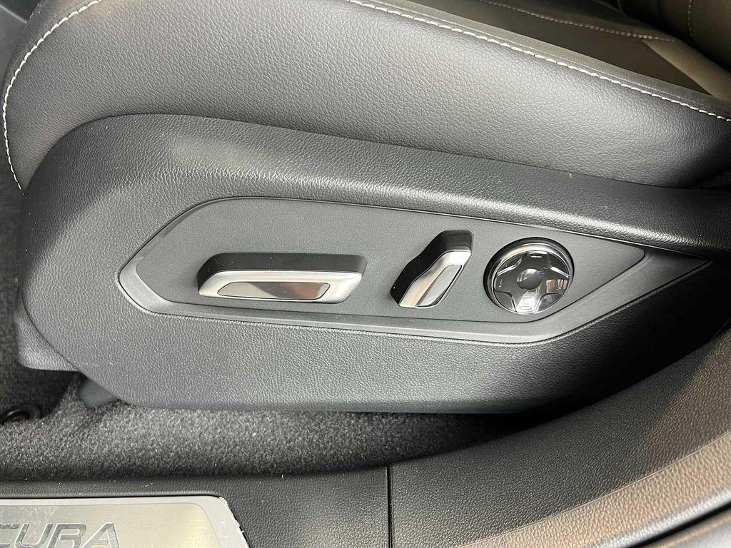 new 2026 Acura RDX car, priced at $47,150