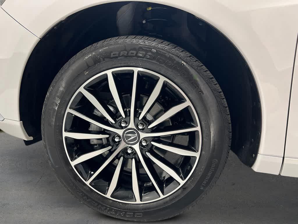 new 2026 Acura RDX car, priced at $54,900
