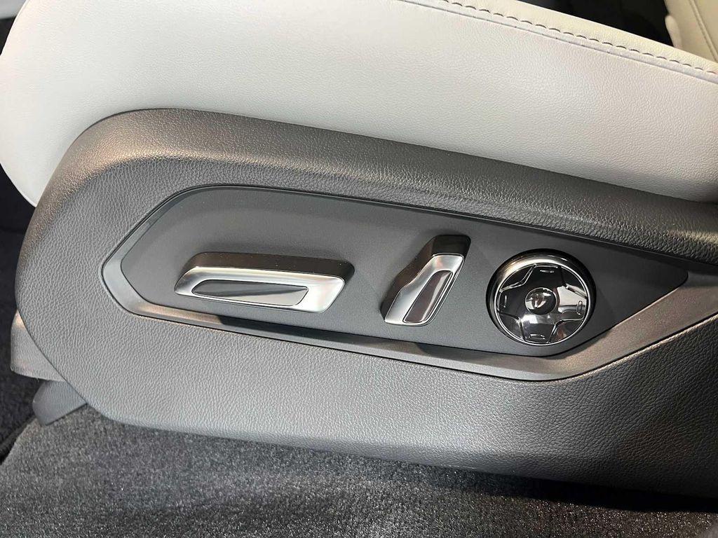 new 2026 Acura MDX car, priced at $60,850