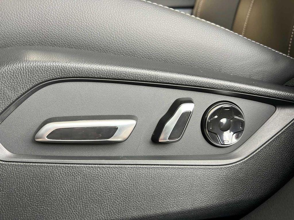 new 2026 Acura RDX car, priced at $47,150