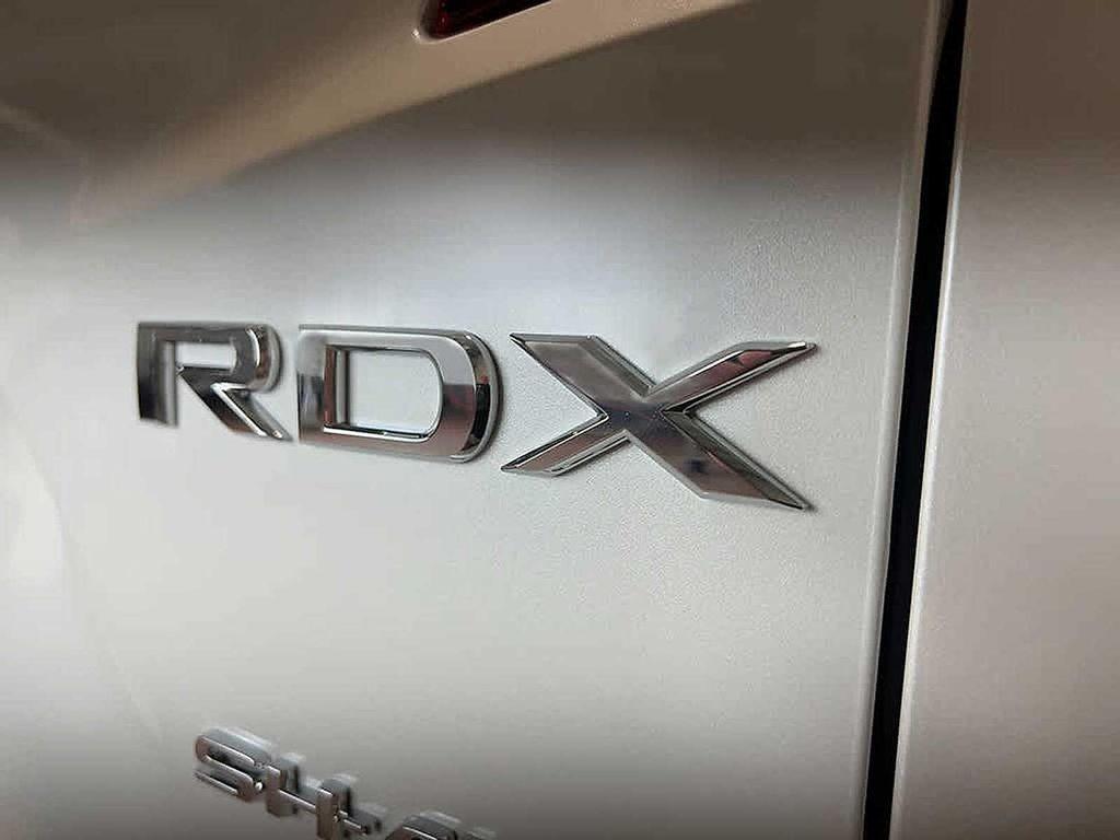 new 2026 Acura RDX car, priced at $52,650