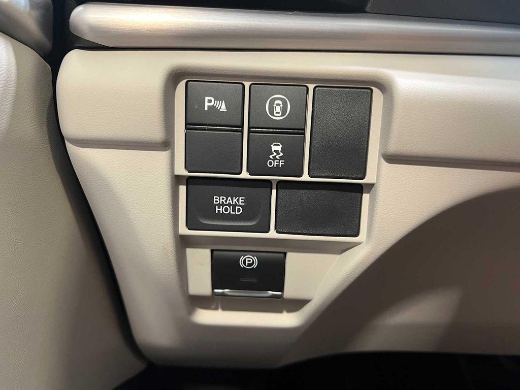 new 2026 Acura RDX car, priced at $49,750