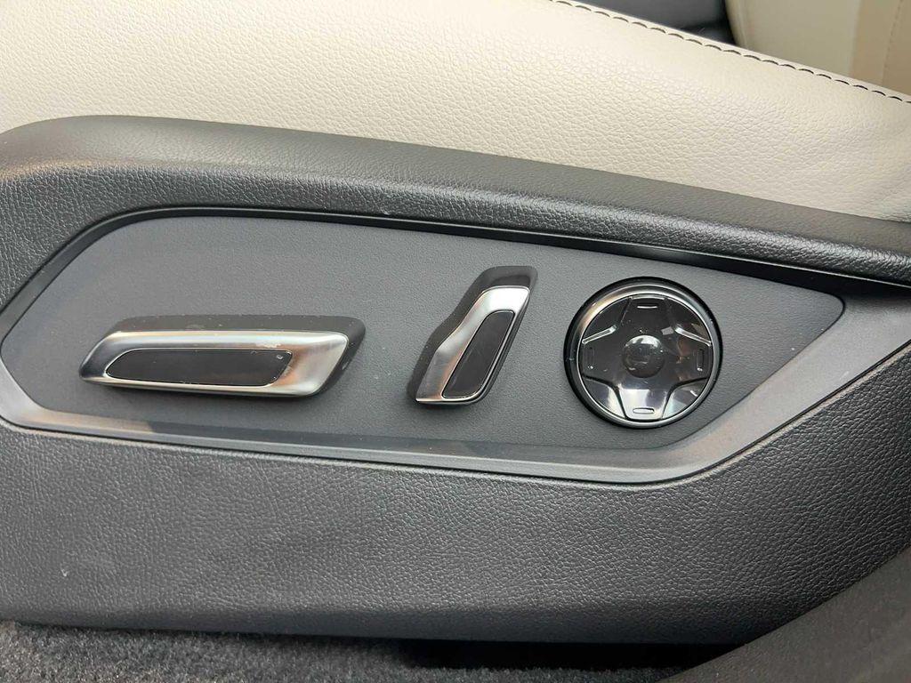 new 2026 Acura RDX car, priced at $46,550