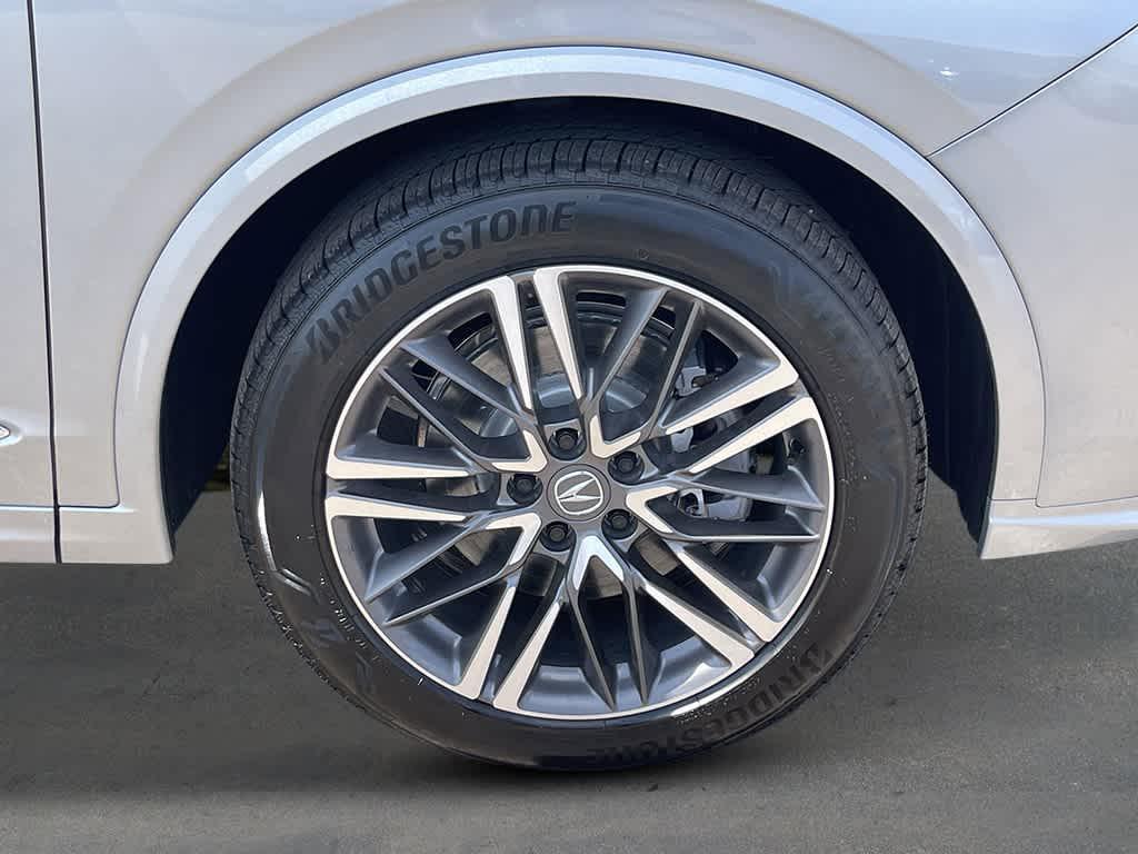 new 2026 Acura MDX car, priced at $68,350