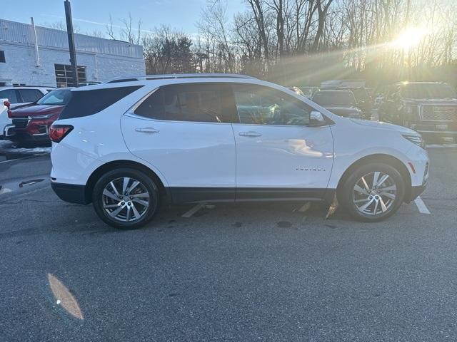 used 2022 Chevrolet Equinox car, priced at $24,900