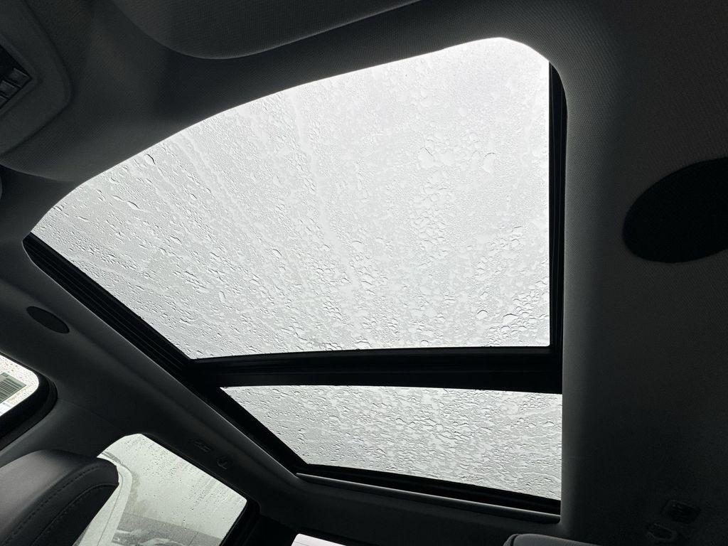 new 2025 Ford F-350 car, priced at $75,263