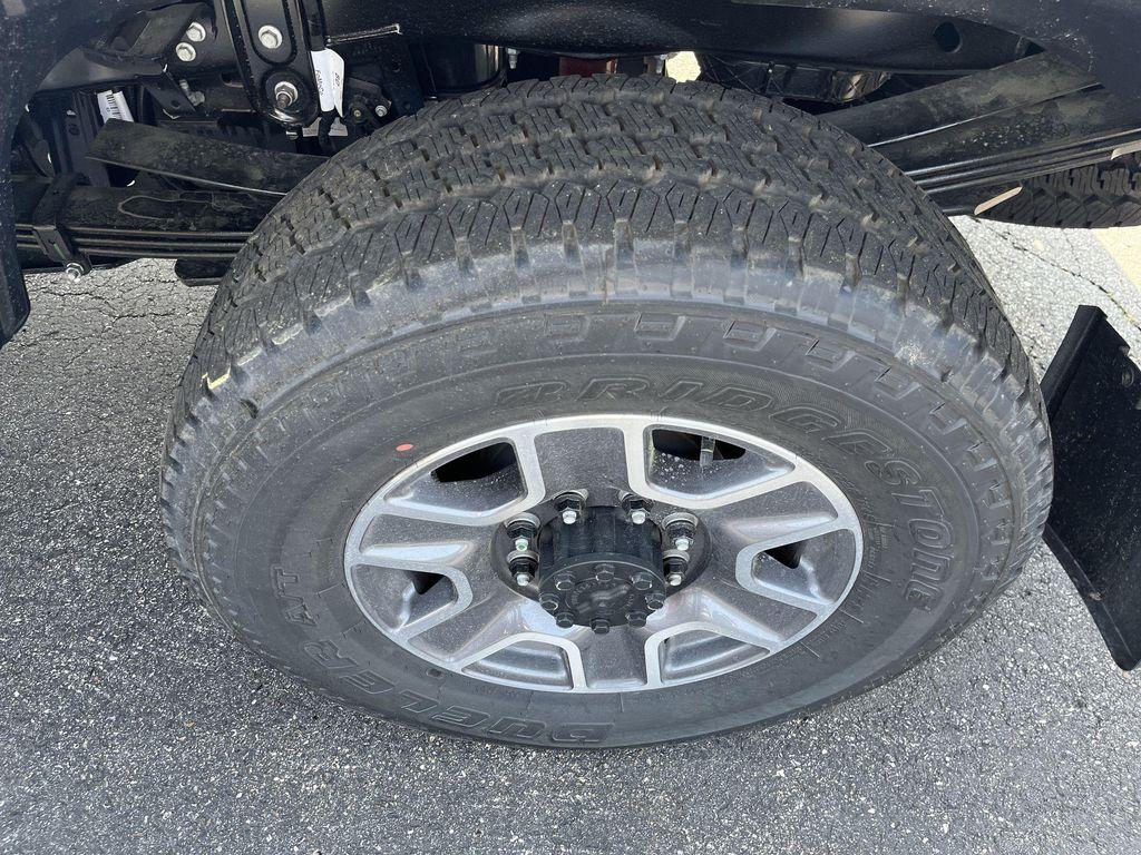 new 2025 Ford F-350 car, priced at $83,648