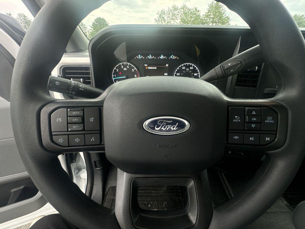 new 2025 Ford F-350 car, priced at $66,299