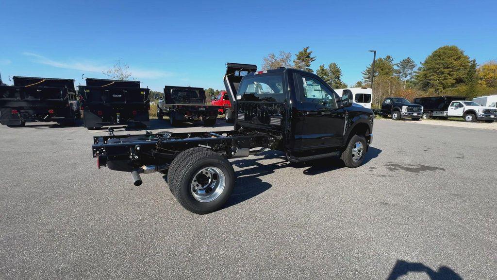 new 2026 Ford F-350 car, priced at $61,725