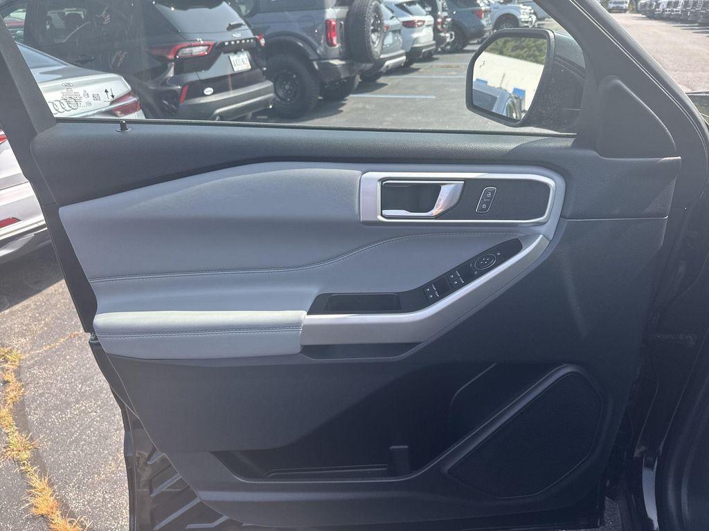 used 2022 Ford Explorer car, priced at $32,985