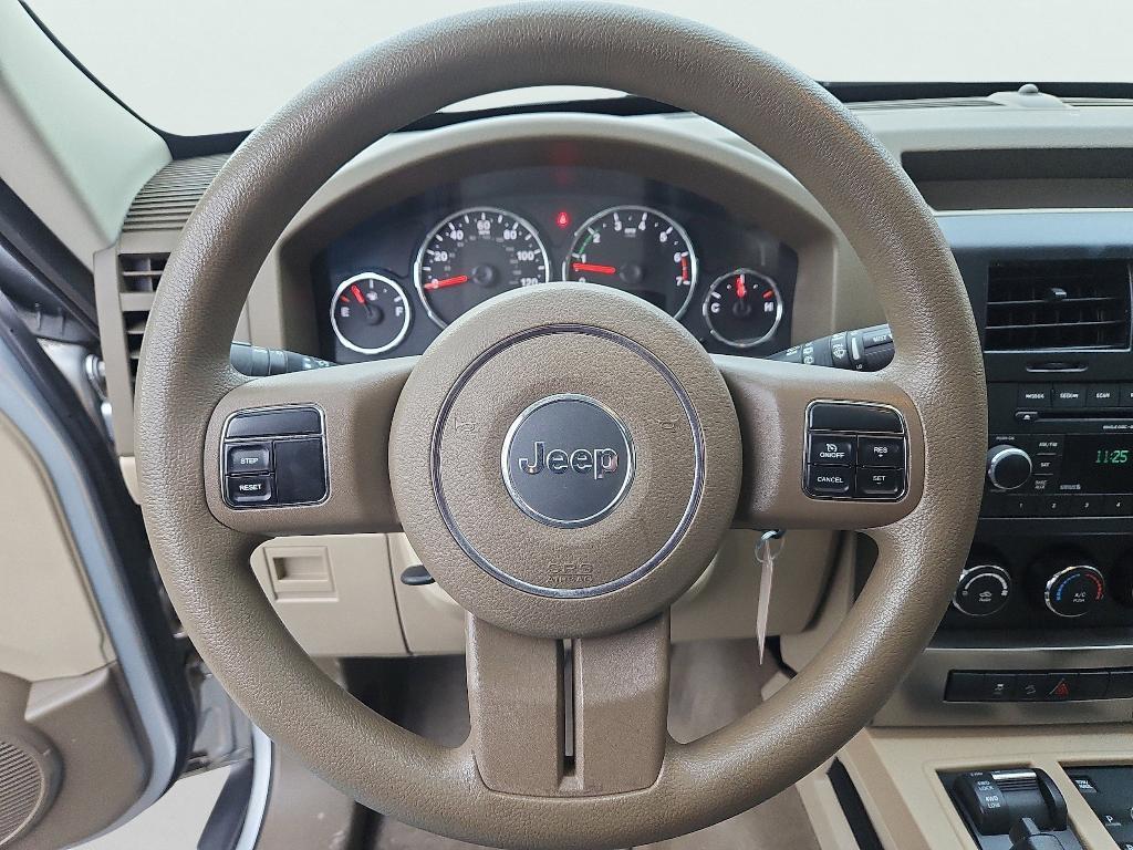 used 2012 Jeep Liberty car, priced at $6,900