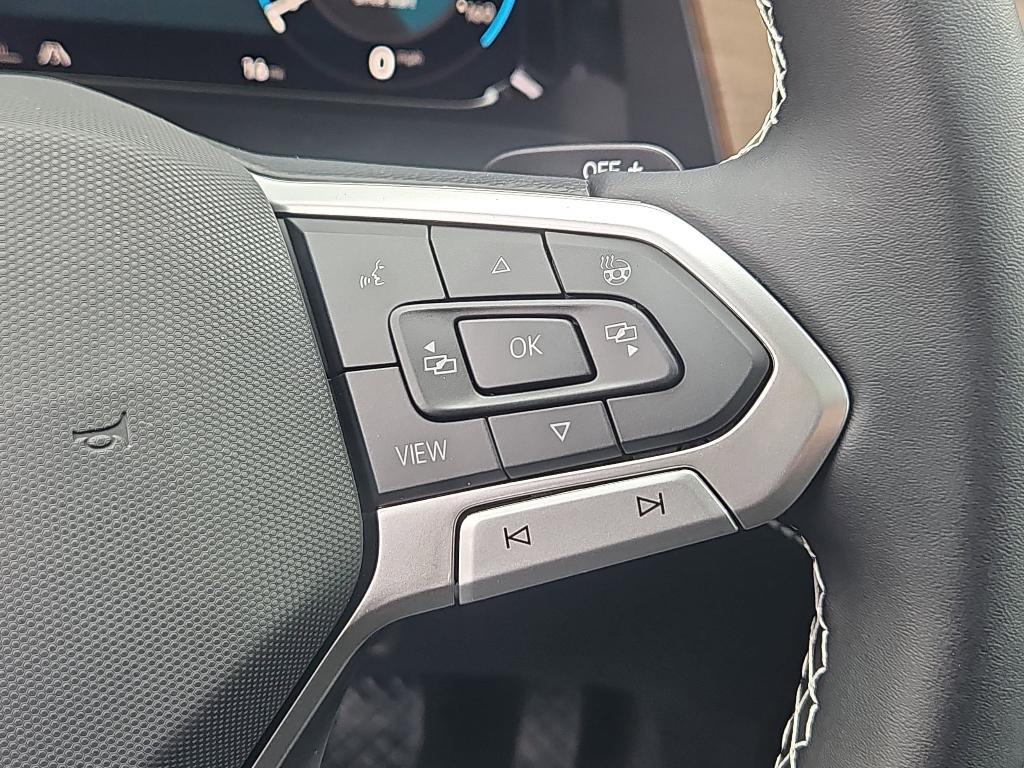 new 2026 Volkswagen Atlas car, priced at $45,007