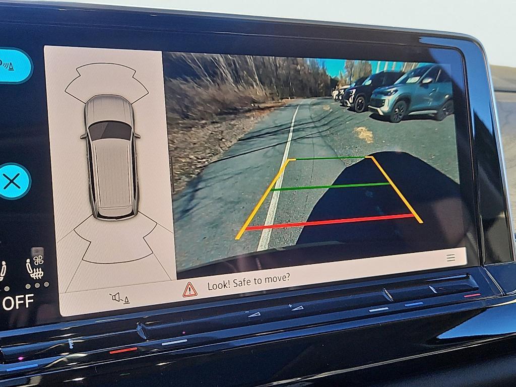 new 2026 Volkswagen Atlas car, priced at $46,603