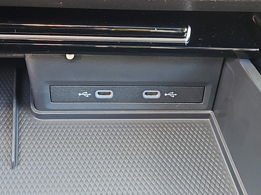 new 2026 Volkswagen Atlas car, priced at $46,603