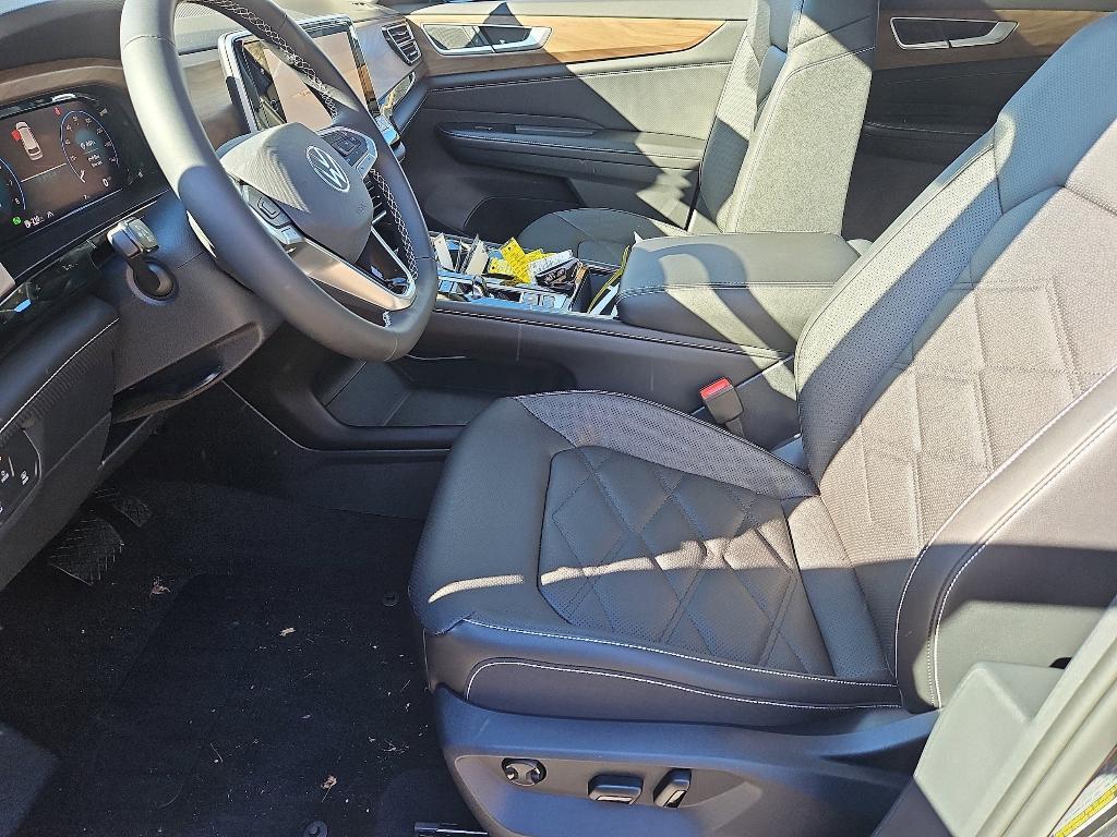 new 2026 Volkswagen Atlas car, priced at $46,603