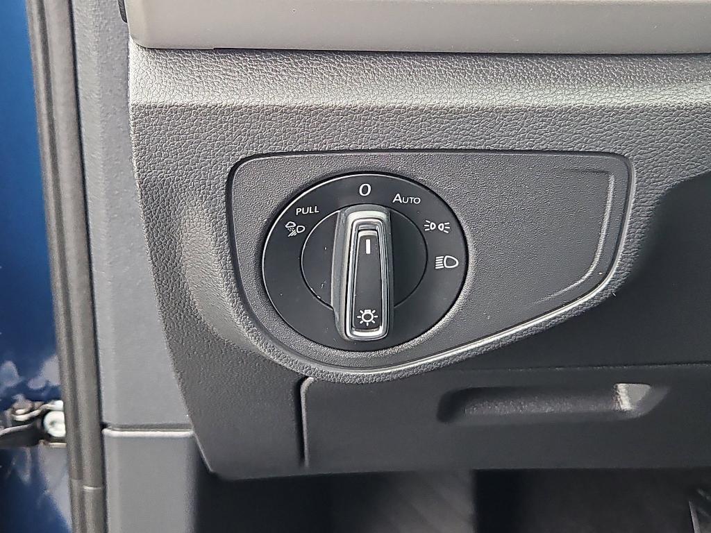 used 2022 Volkswagen Atlas car, priced at $21,900